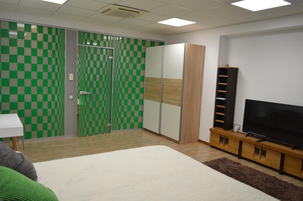 Vasarely Luxury Flat Apartment Satu Mare Exterior photo